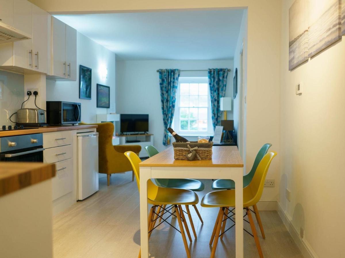 Pass The Keys Modern 2 Bed Flat Overlooking Aberaeron Harbour Εξωτερικό φωτογραφία