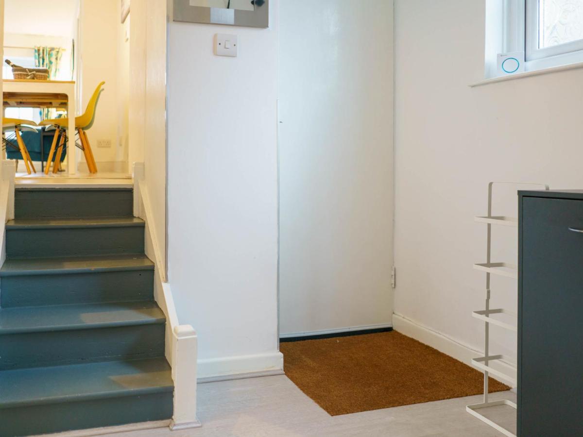 Pass The Keys Modern 2 Bed Flat Overlooking Aberaeron Harbour Εξωτερικό φωτογραφία