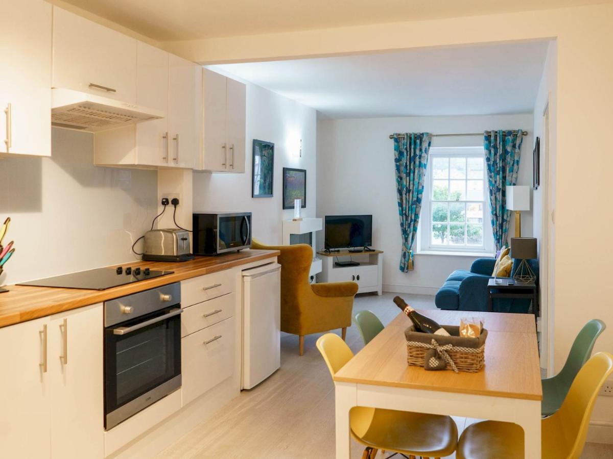 Pass The Keys Modern 2 Bed Flat Overlooking Aberaeron Harbour Εξωτερικό φωτογραφία